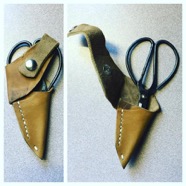 leather scissor pouch.jpg